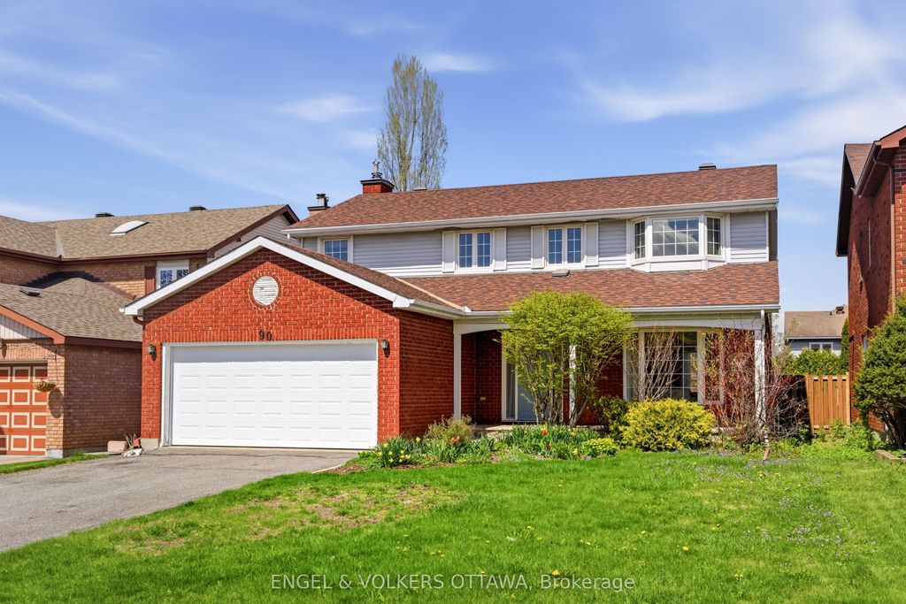 Photo of 90 Topley Crescent, Hunt Club - South Keys and Area, ON K1G 4M6 (MLS # X13124462)