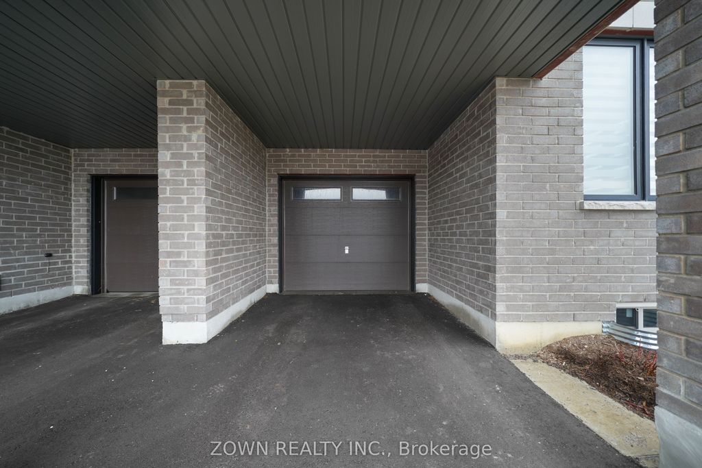 Photo of 3 Tennant Circle, Vaughan, ON L4H 5L2 (MLS # N13005006)