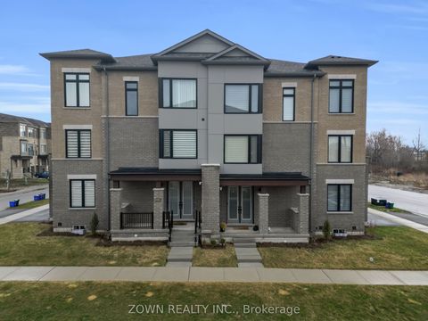 3 Tennant Circle Vaughan ON L4H 5L2