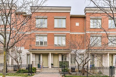 7 Saddlecreek Drive Markham ON L3T 0A4