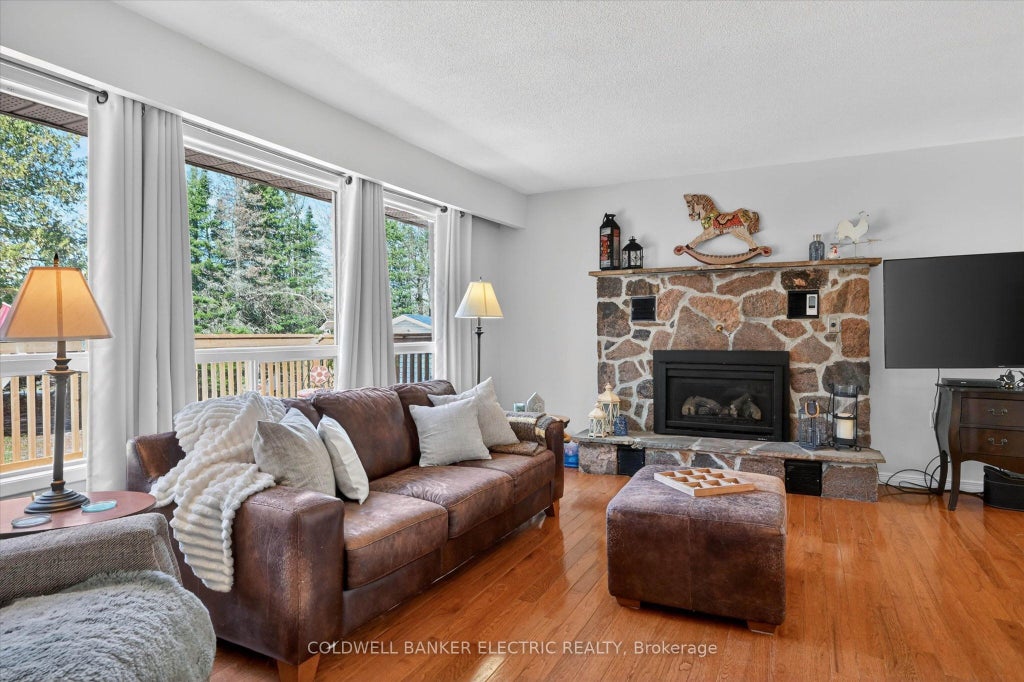 Photo of 517 2nd Line Belmont N/A, Havelock-Belmont-Methuen, ON K0L 1Z0 (MLS # X13634218)
