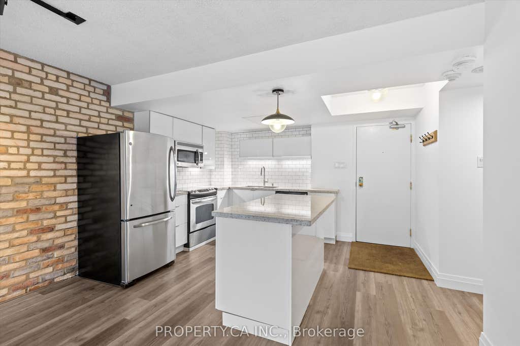 Photo of 456 College Street #306, Toronto, ON M6G 4A3 (MLS # C13671416)