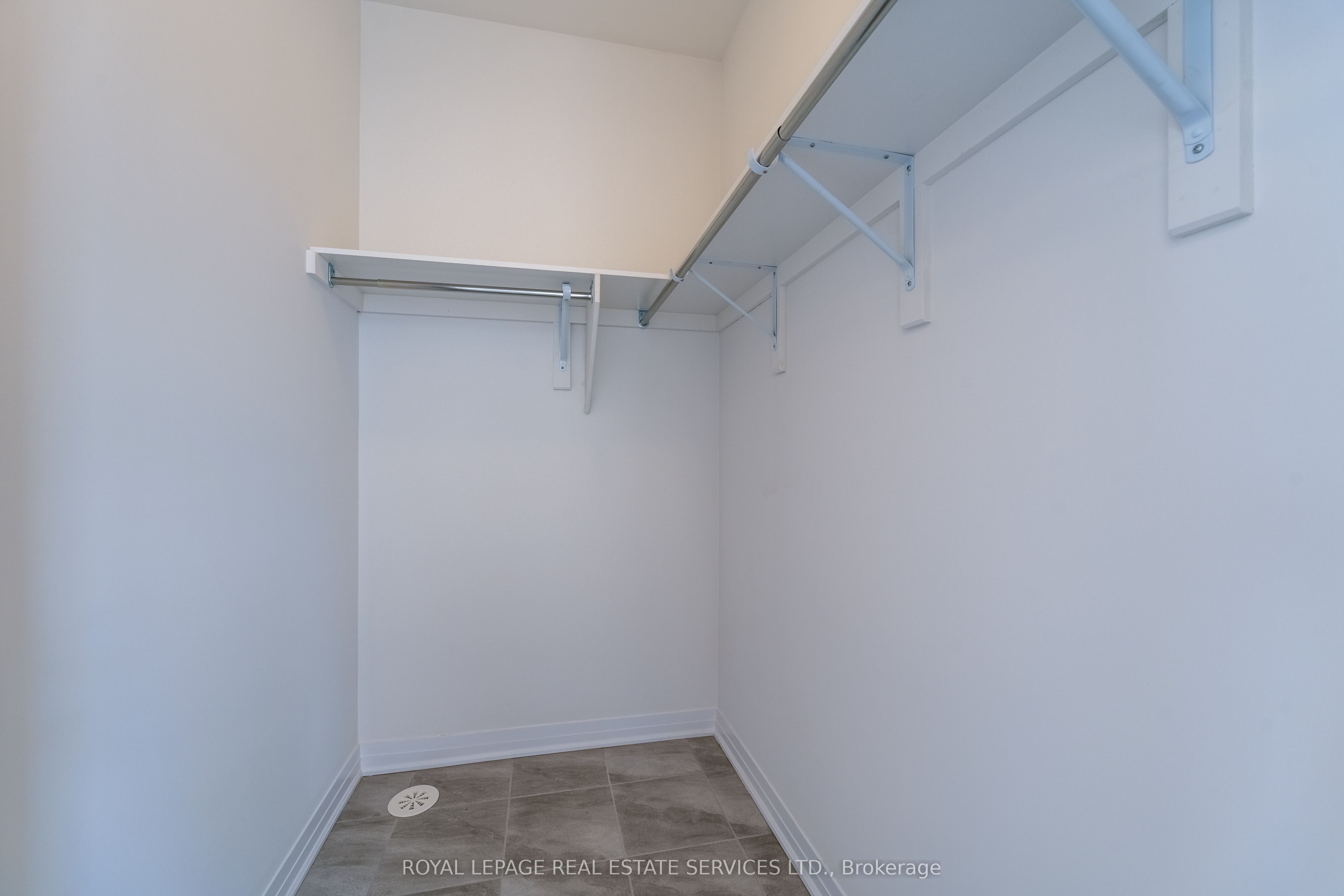 3222 Crystal Drive