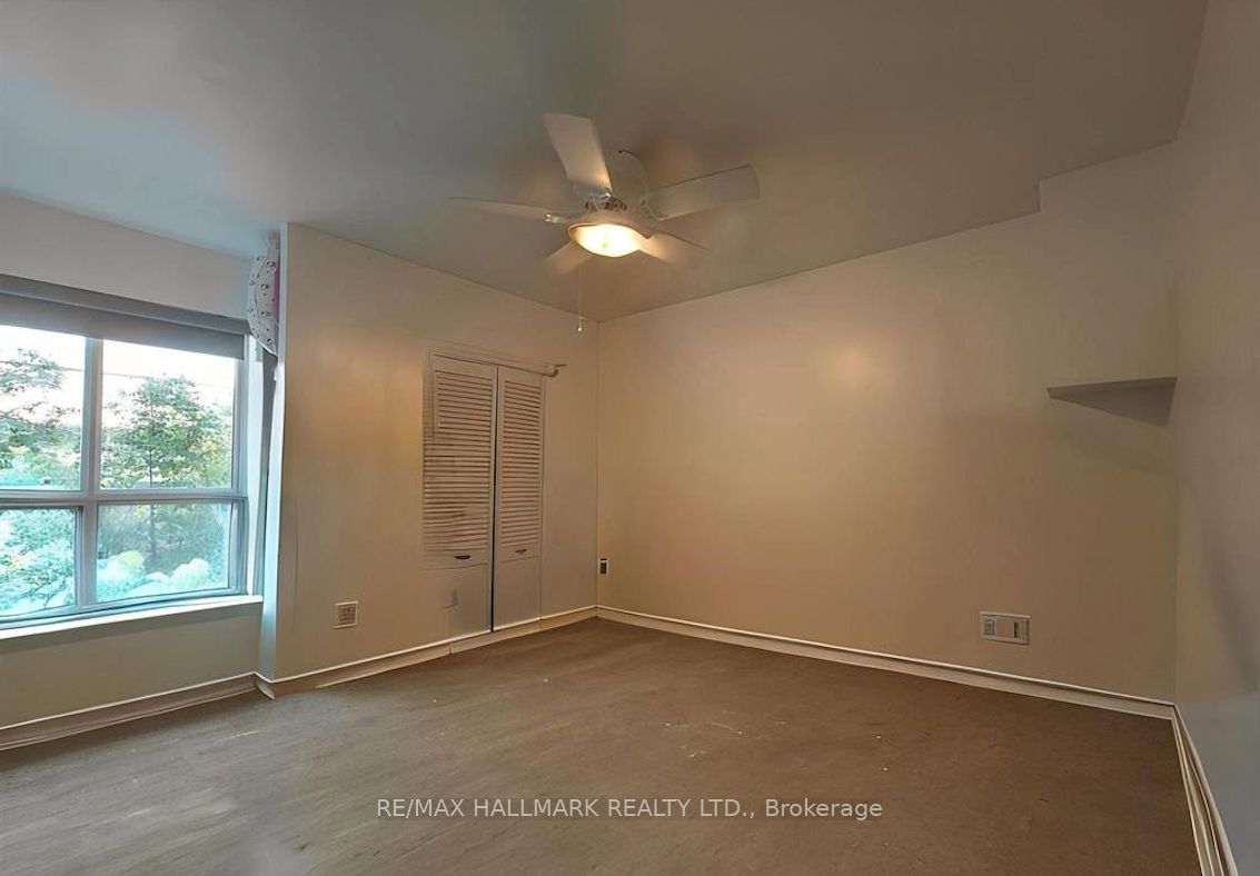 88 Charles Street E 105