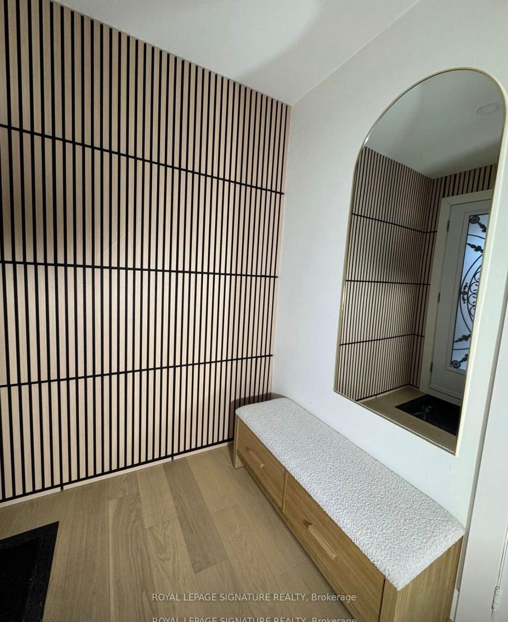 Photo of 445 Malaga Road, Mississauga, ON L5B 3V8 (MLS # W12751392)