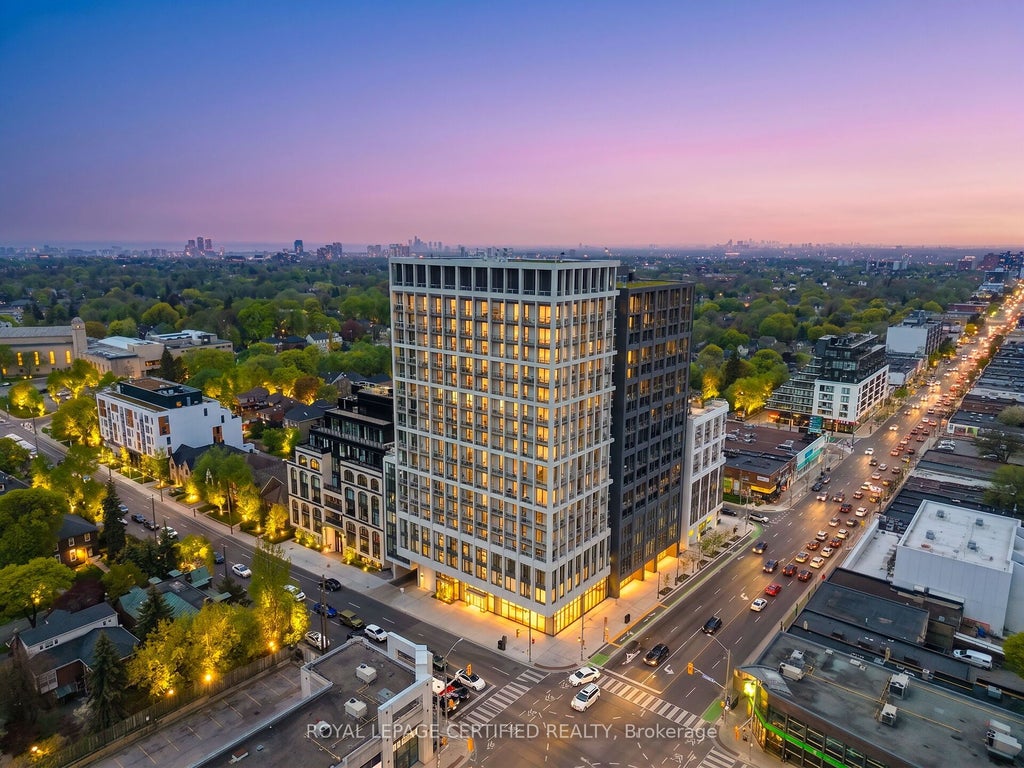 Photo of 2020 Bathurst Street #919, Toronto, ON M5P 0A6 (MLS # C13217456)