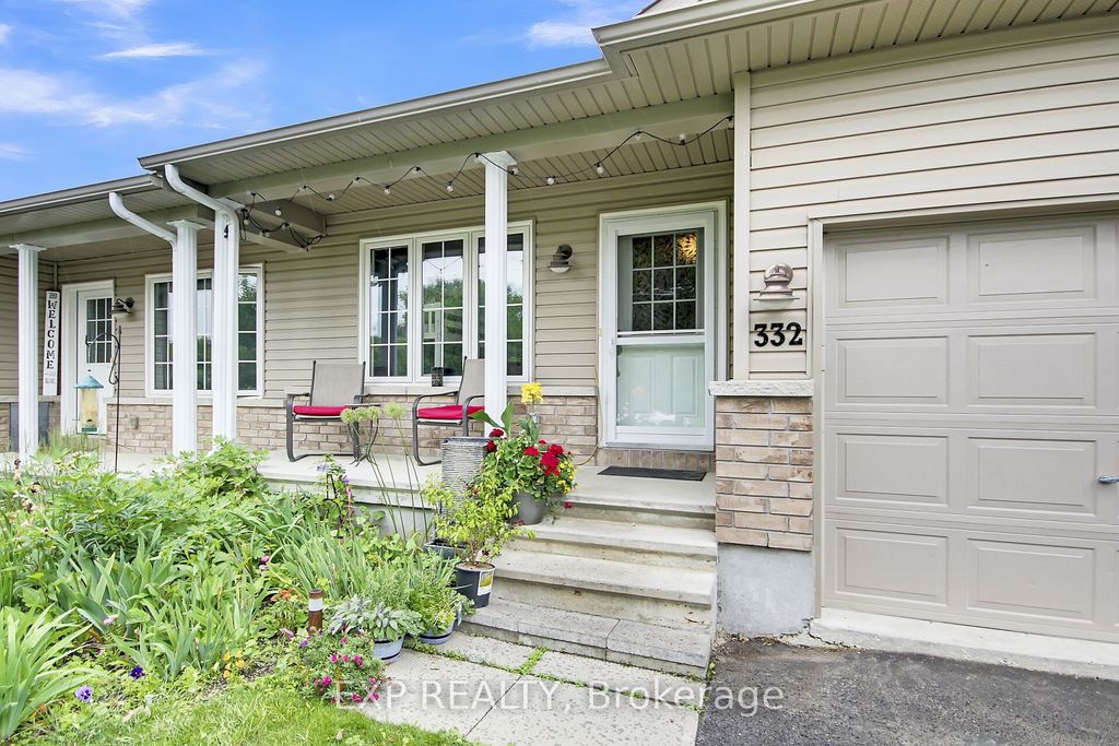 Photo of 332 Finner Court, Mississippi Mills, ON K0A 1A0 (MLS # X13078956)
