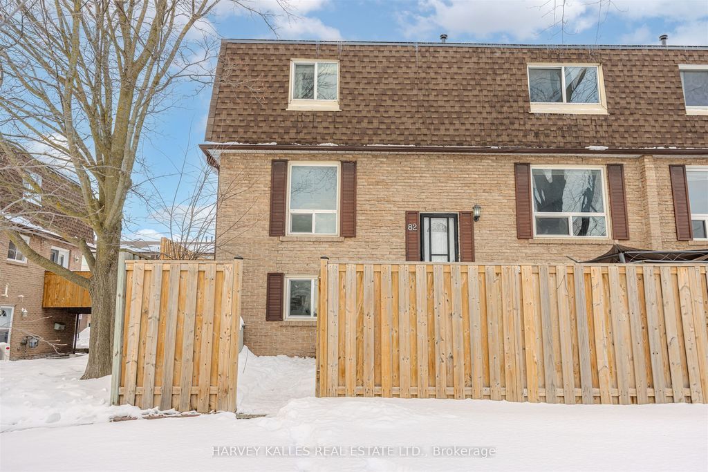 Photo of 321 Blackthorn Street #82, Oshawa, ON L1K 1L3 (MLS # E12760074)