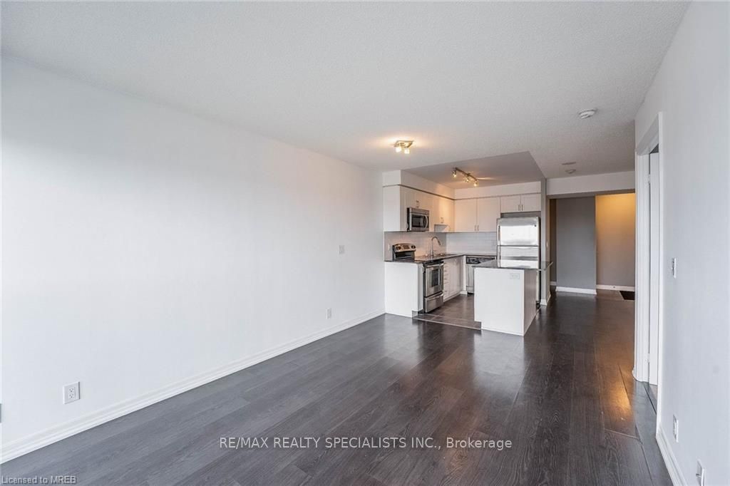 1940 IRONSTONE Drive 705