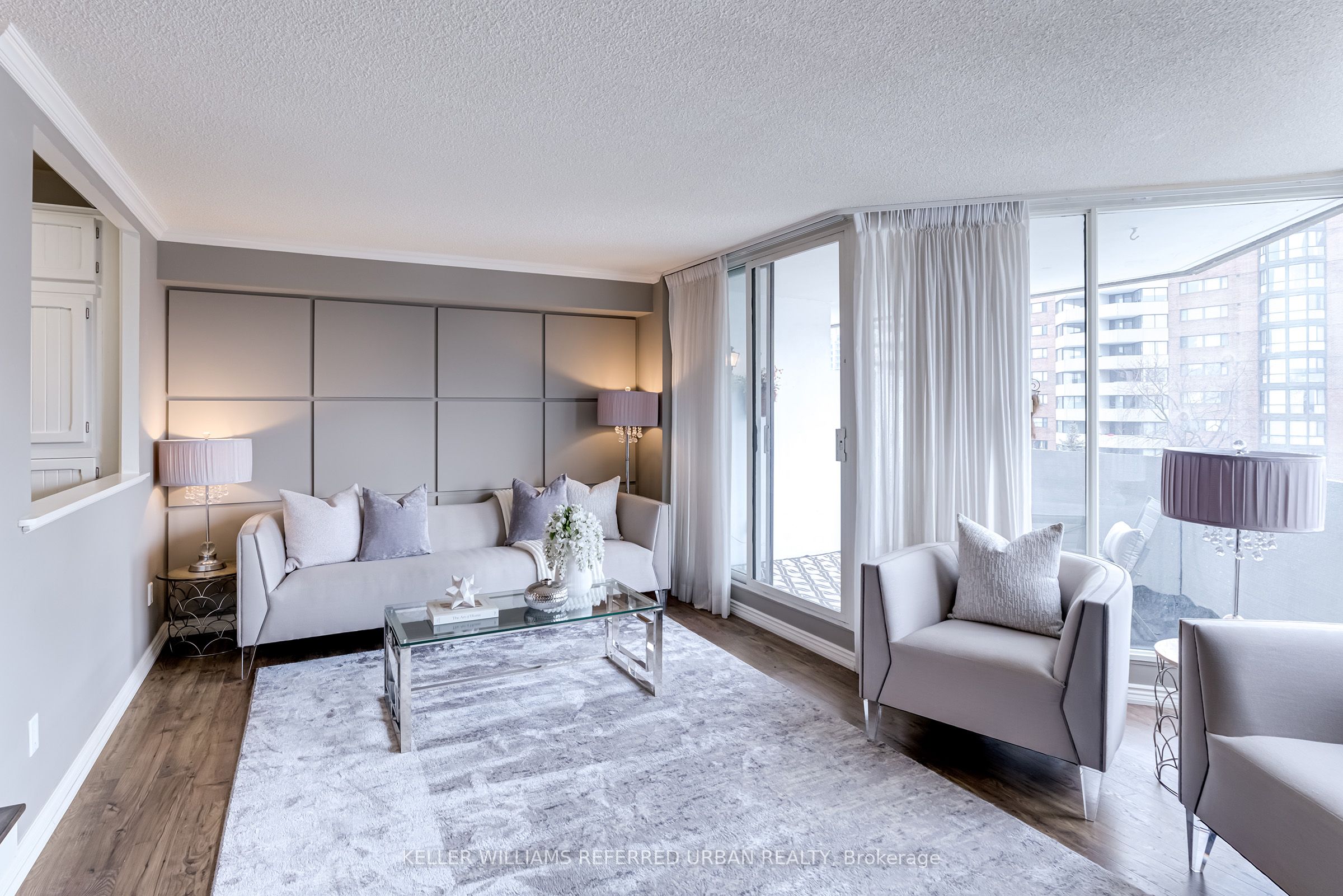 70 Baif Boulevard 605