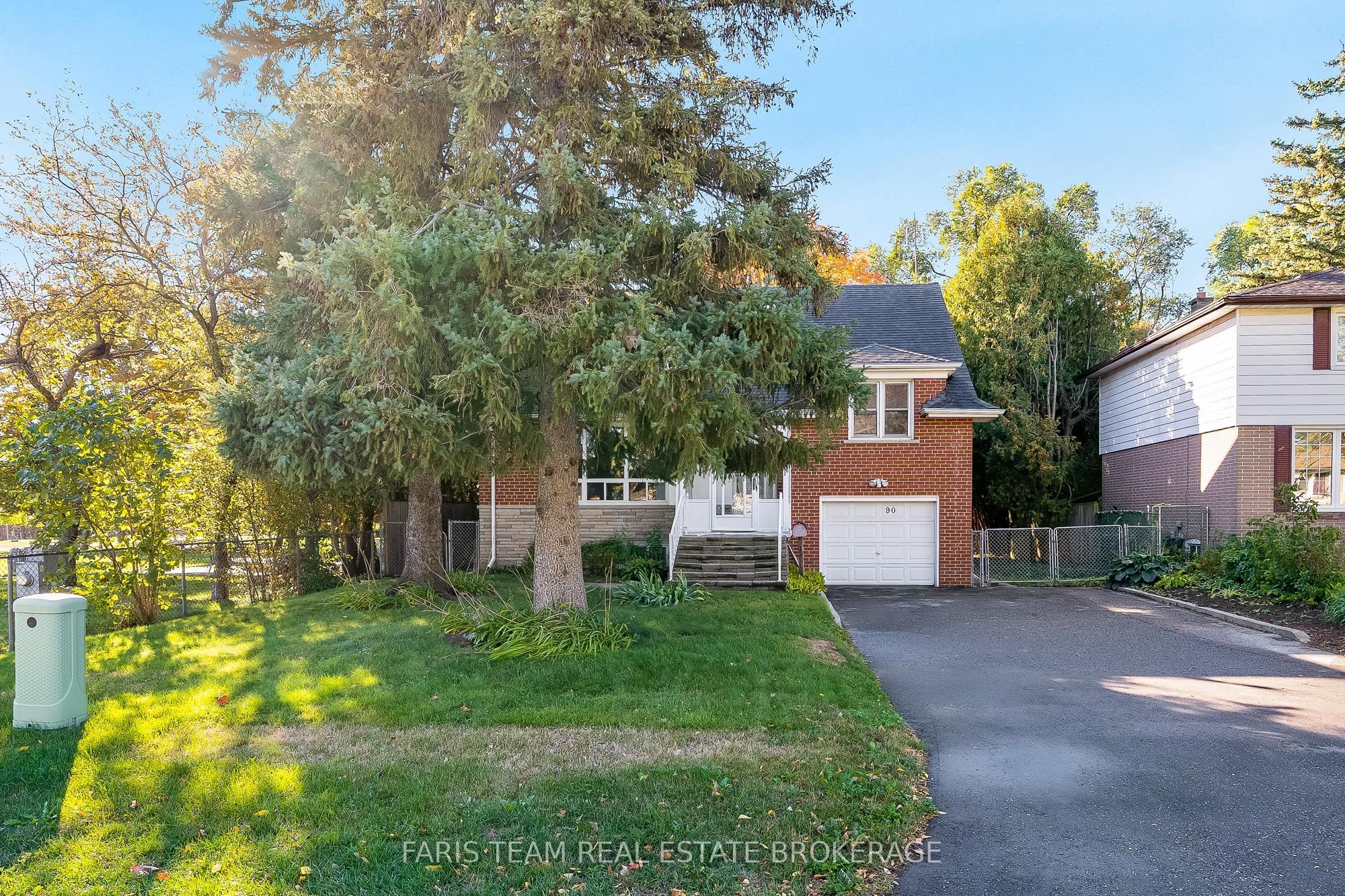 90 Bedford Park Avenue