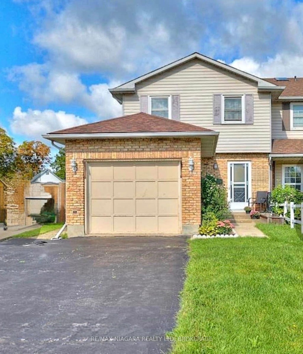 Photo of 20 Station Street, Welland, ON L3C 5K7 (MLS # X14096320)