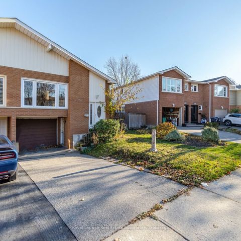 3301 Tallmast Crescent Mississauga ON L5L 1K1