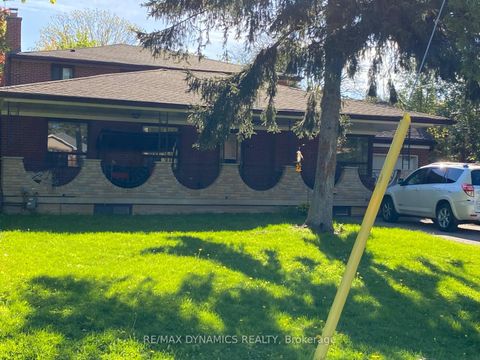 76 Westona Street Toronto ON M9P 2Y3