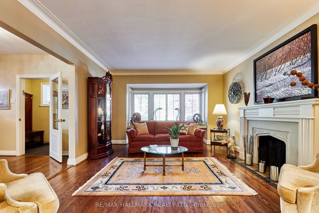 Photo of 106 Kimbark Boulevard, Toronto, ON M5N 2Y2 (MLS # C12592318)