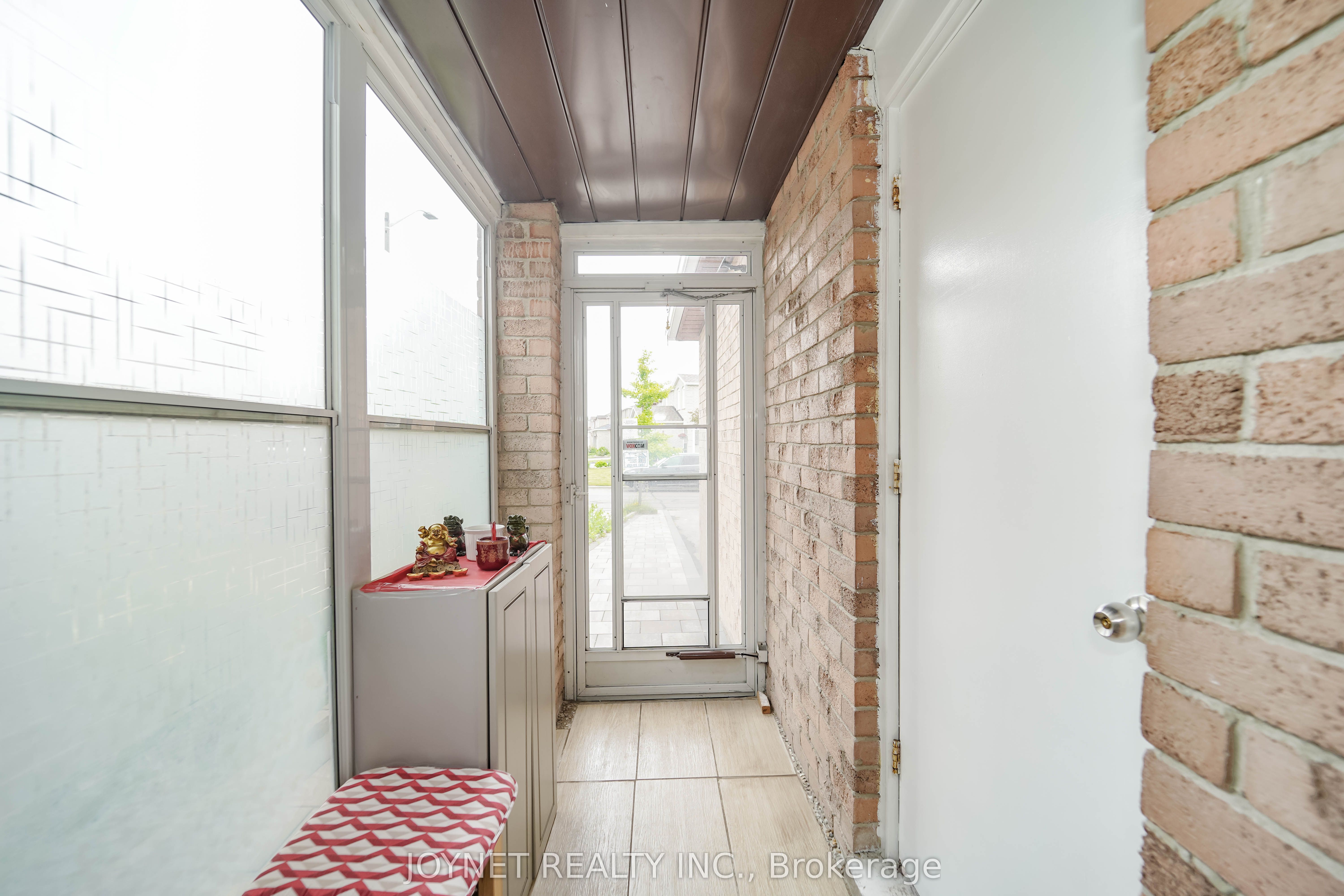 7 Jaffray Road
