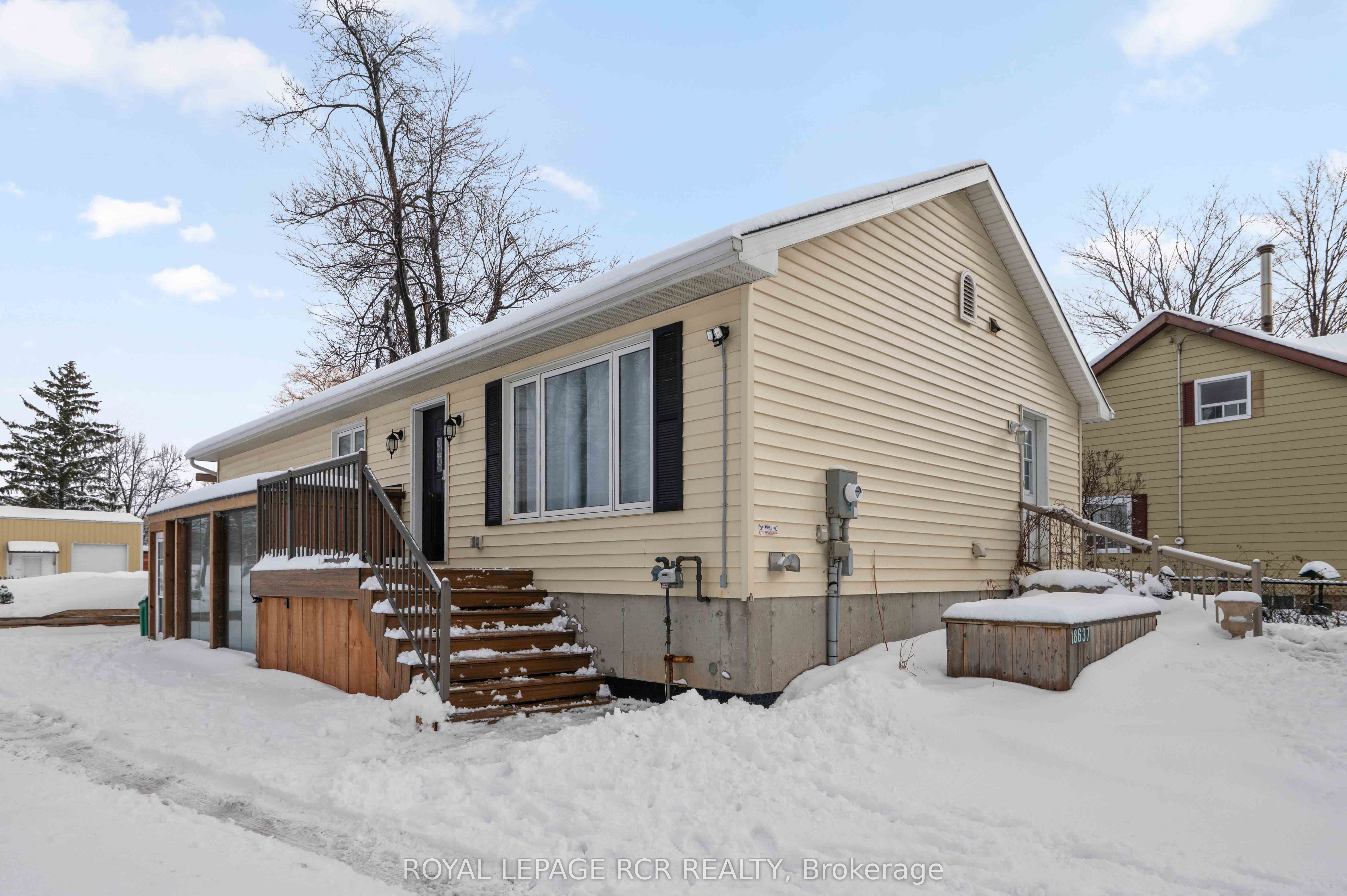 18637 Hurontario Street