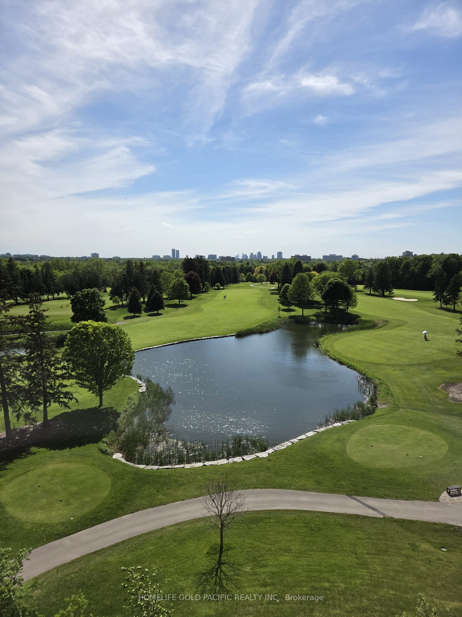 399 Royal Orchard Boulevard 519