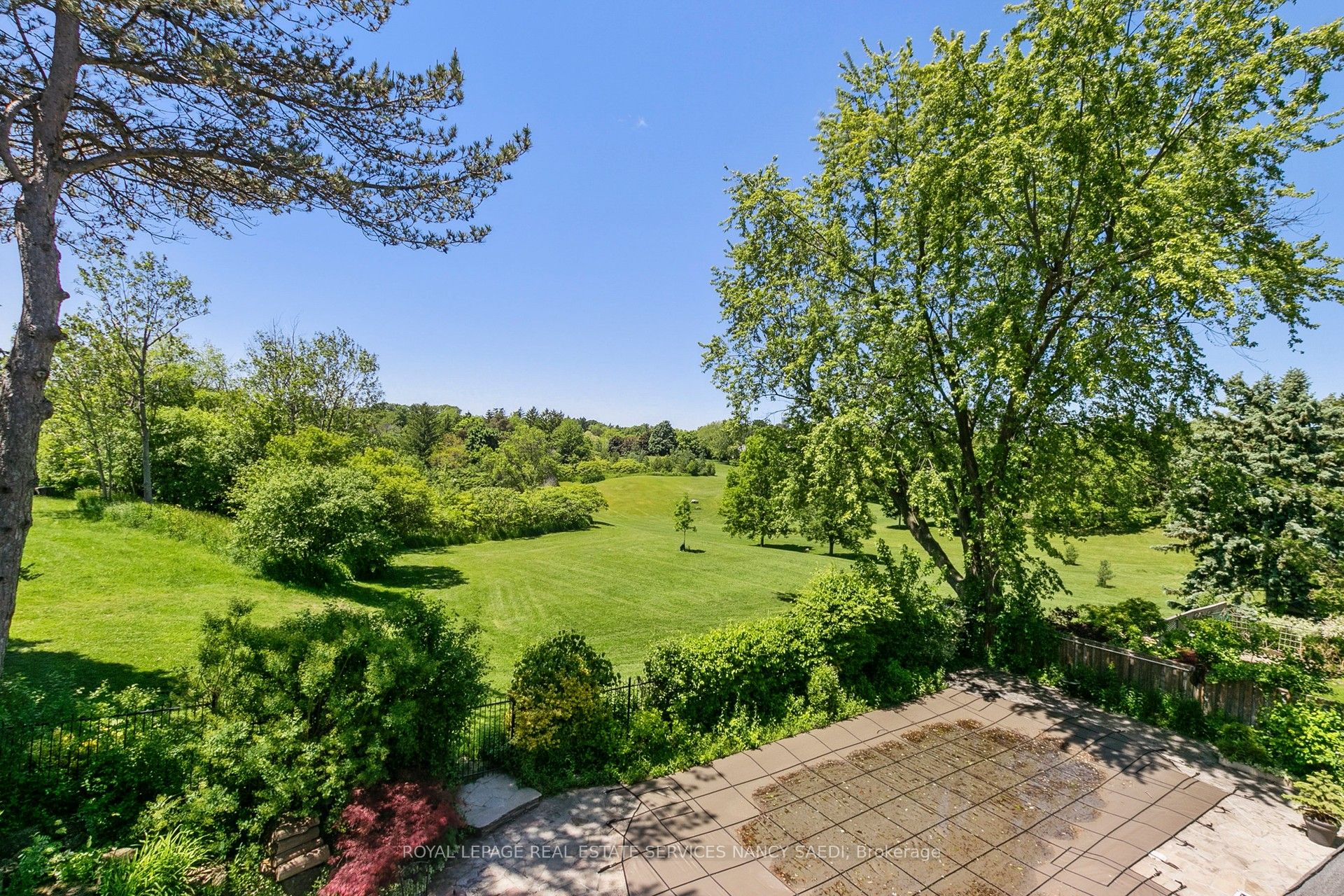 6 Penwood Crescent S