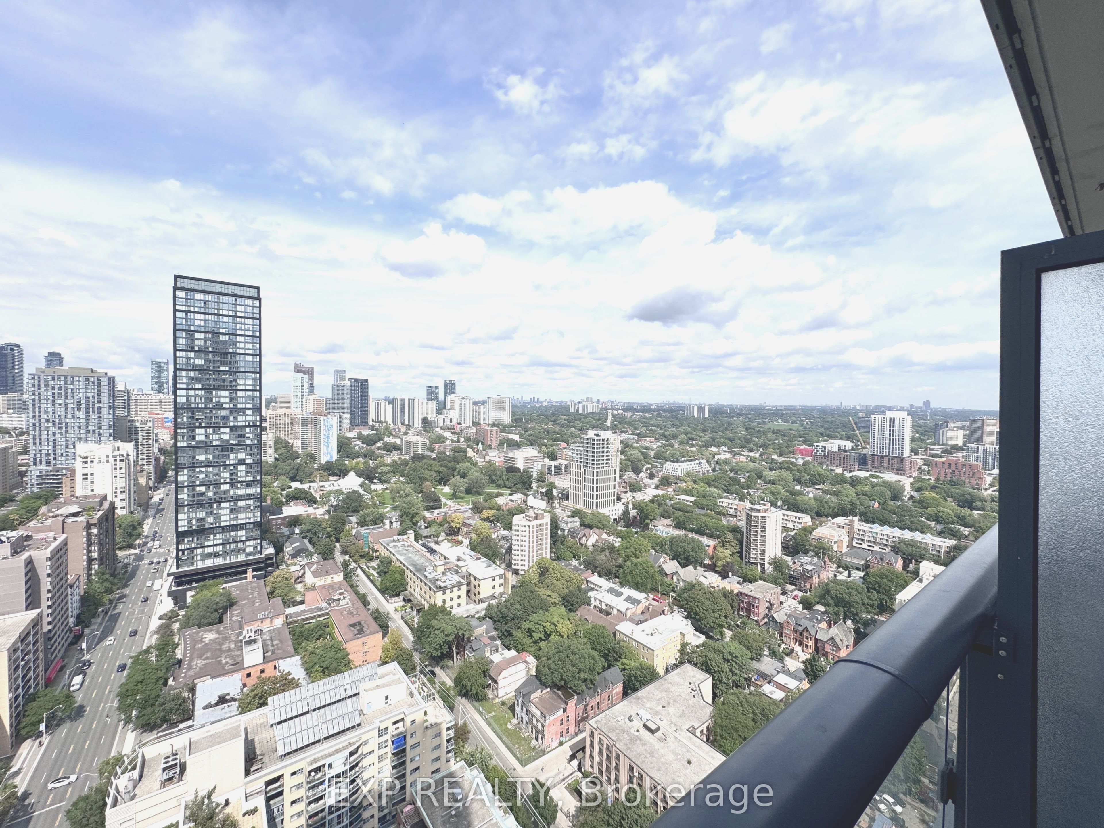 251 Jarvis Street 3412