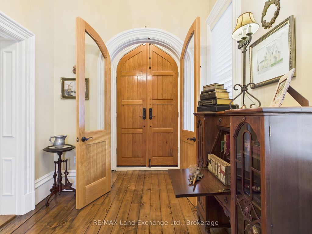Photo of 276 Durham Street, Kincardine, ON N2Z 2X9 (MLS # X12457062)