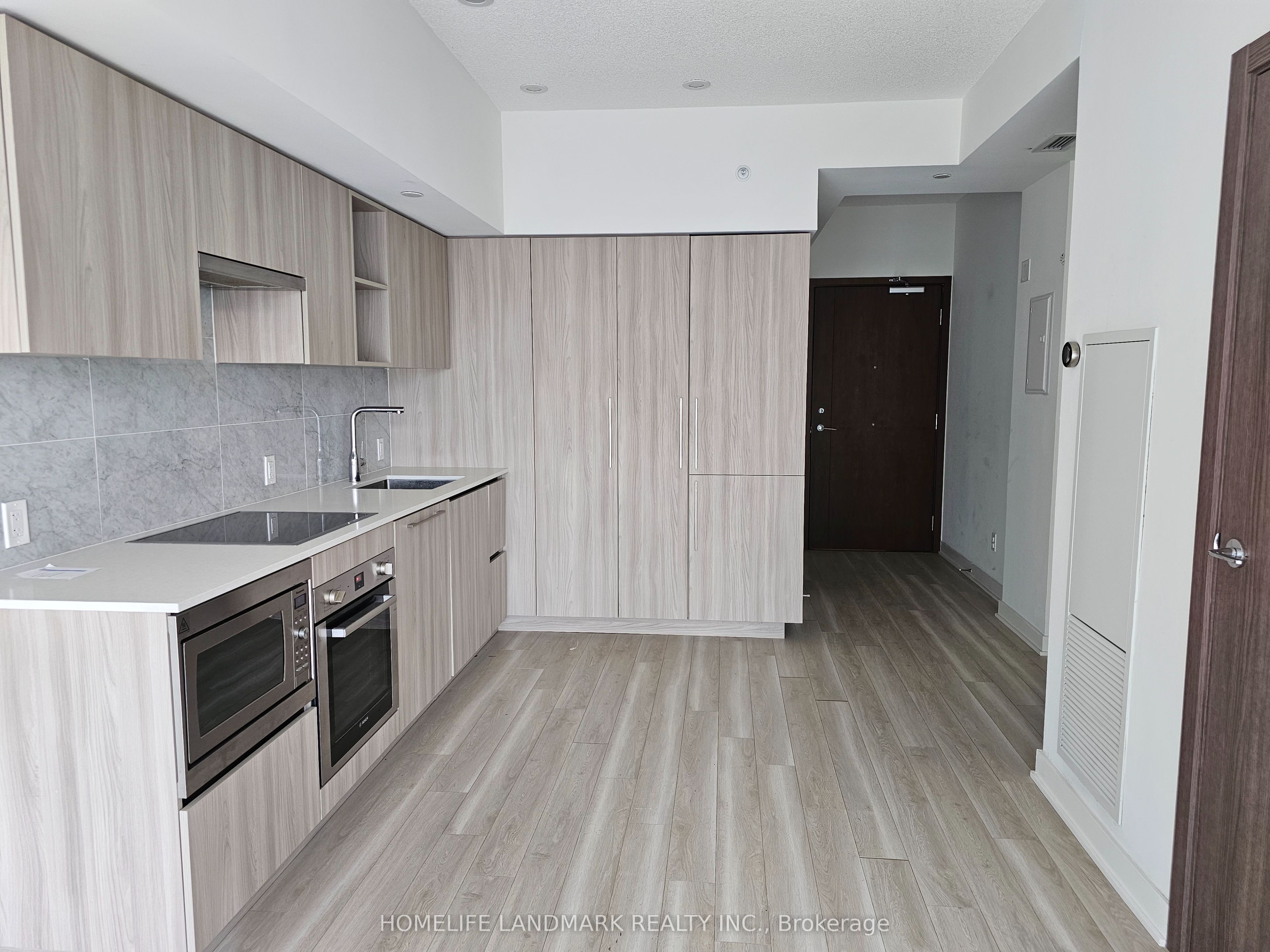 19 Bathurst Street 2901