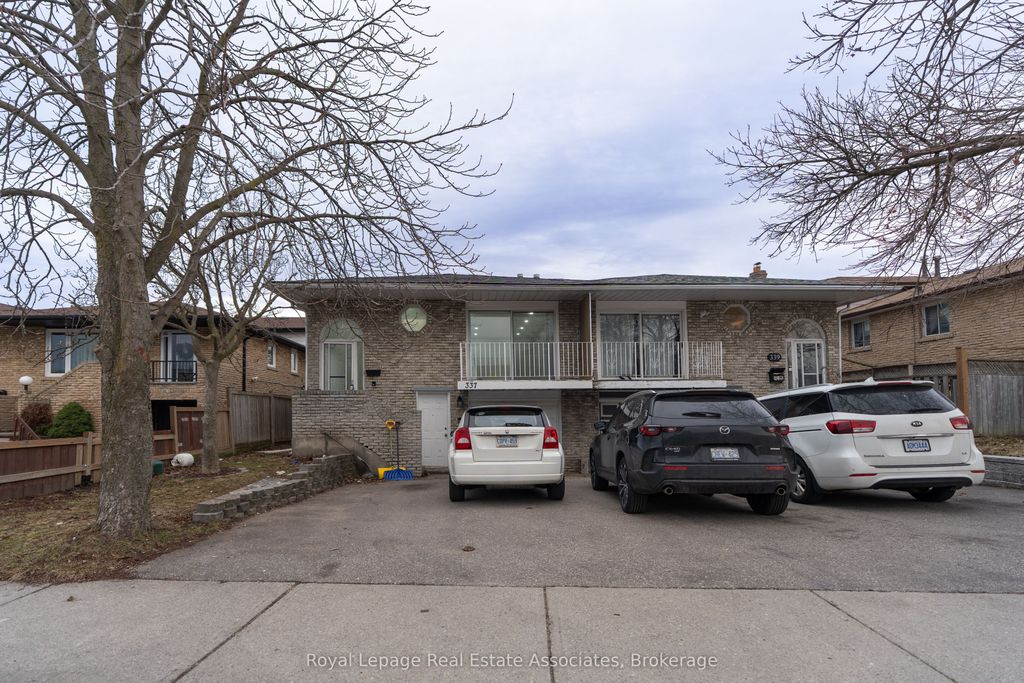 Photo of 337 Hansen Road N, Brampton, ON L6V 2Y2 (MLS # W12933214)