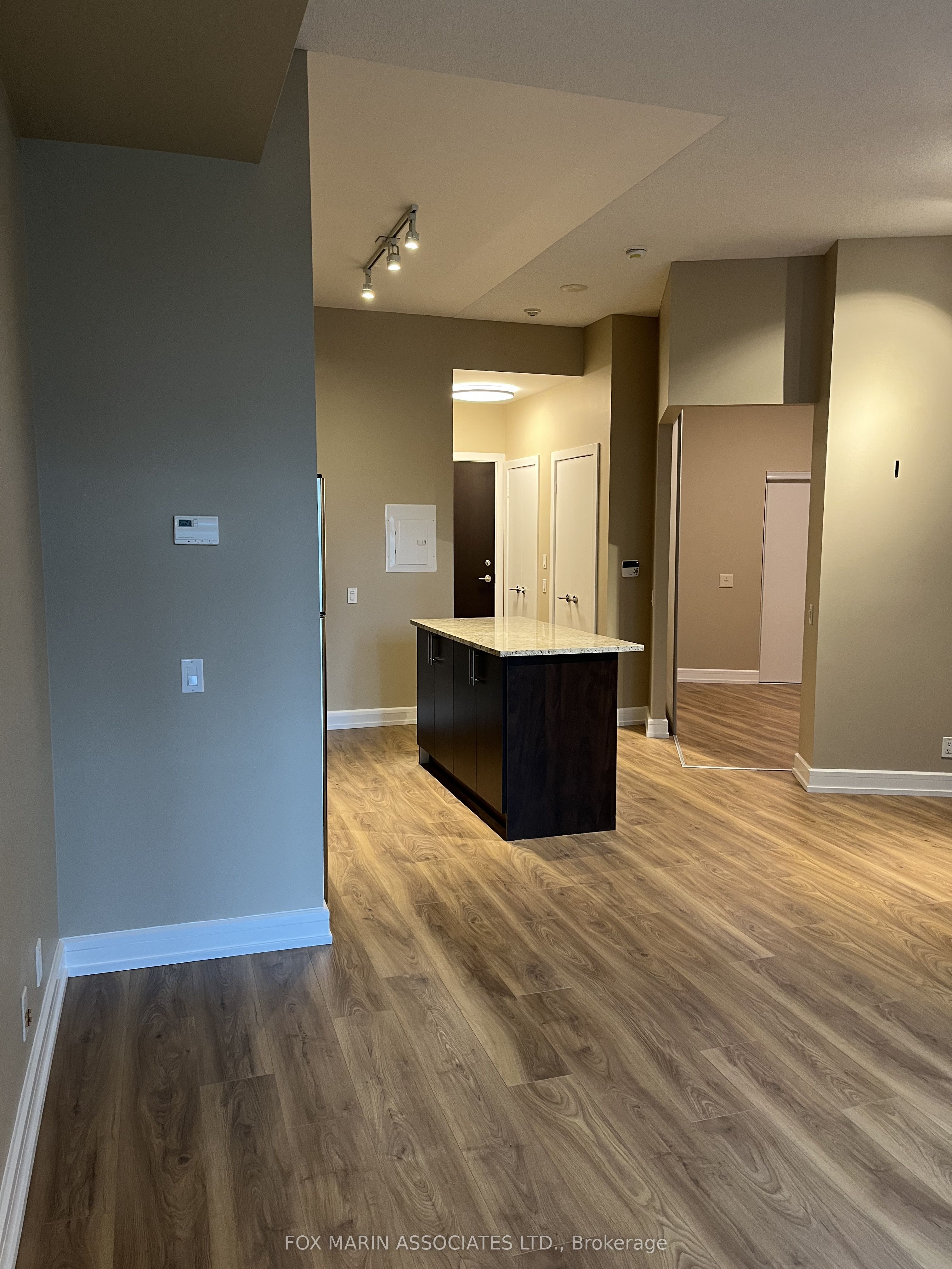 112 George Street 403