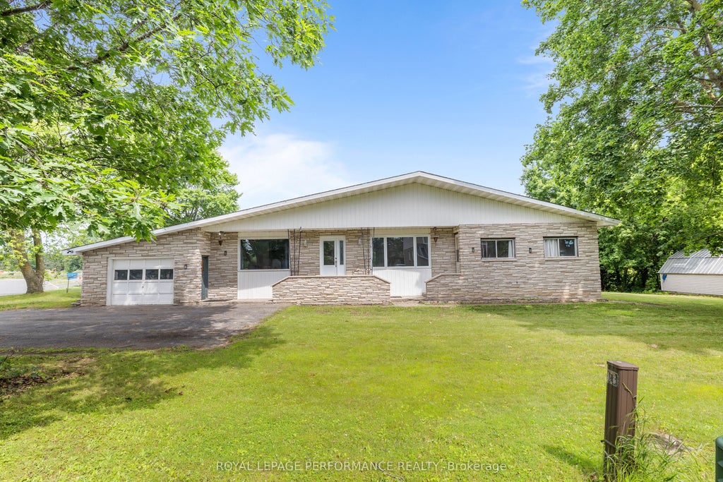 Photo of 438 Voyageur Place, Russell, ON K0A 1W0 (MLS # X13873492)