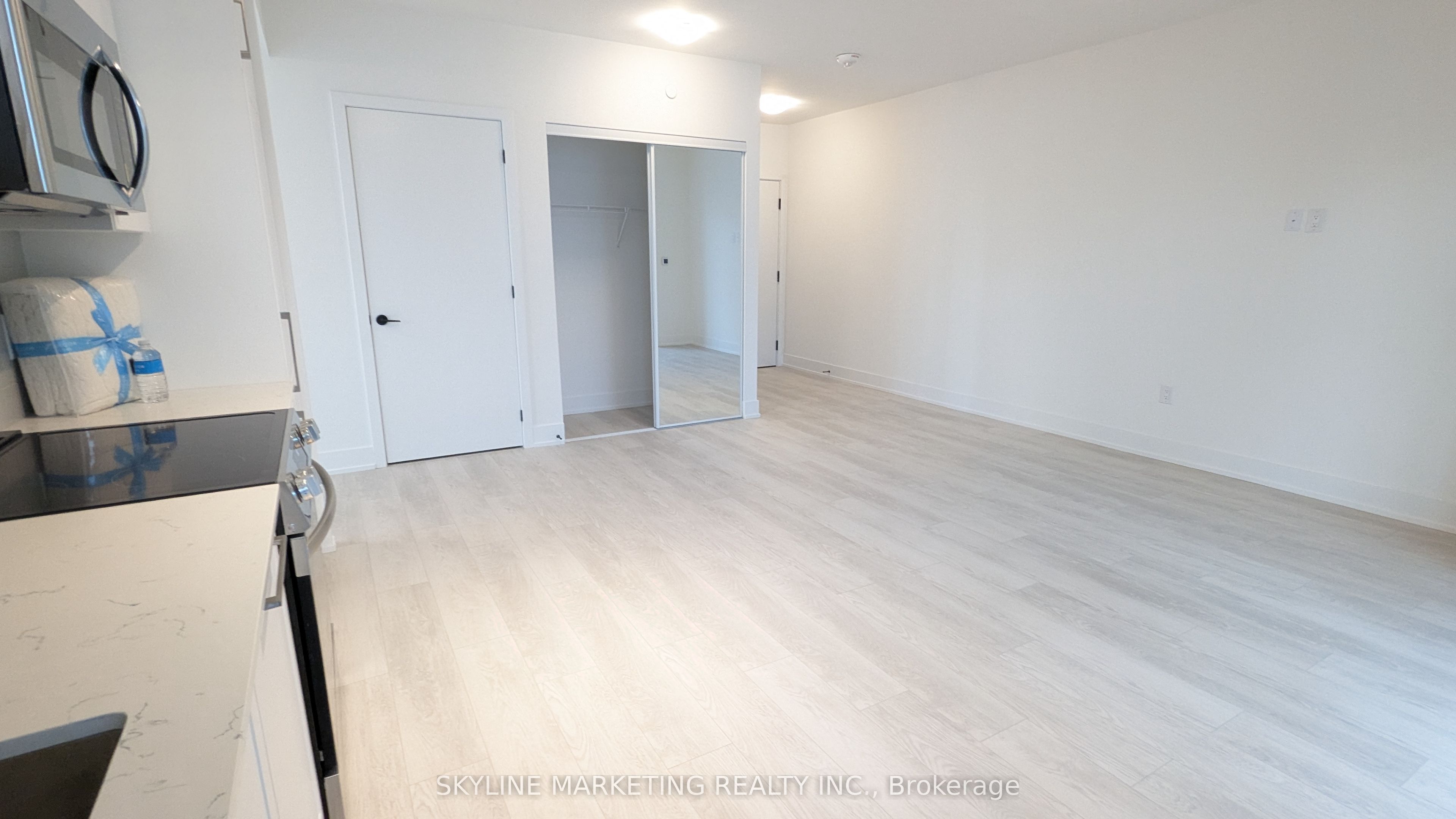 2450 Old Bronte Road 504