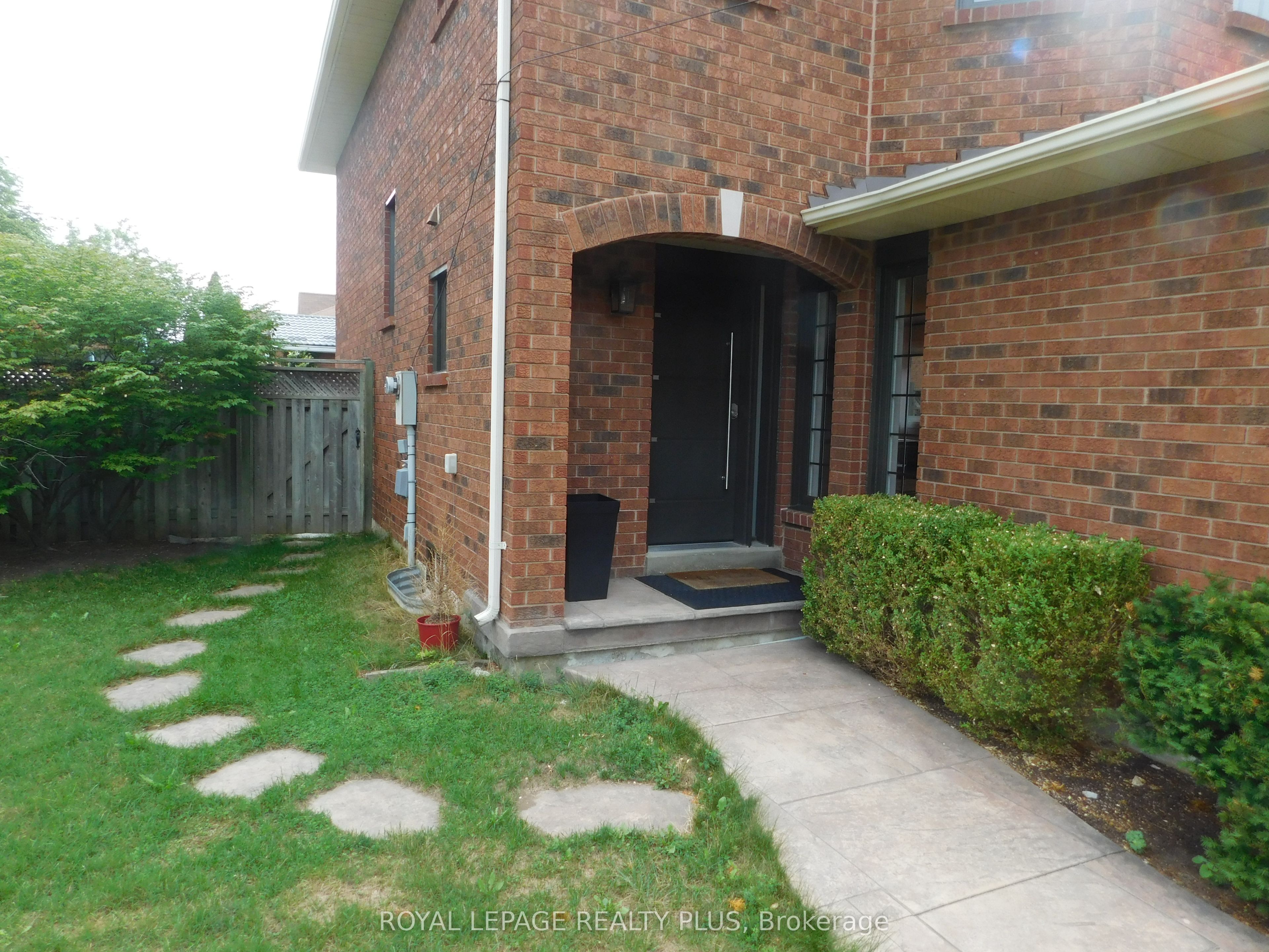 3424 Nutcracker Drive