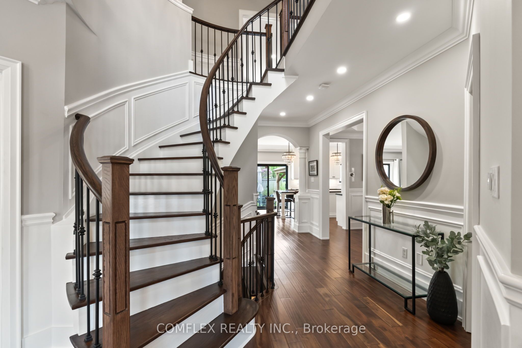 57 Hanson Crescent