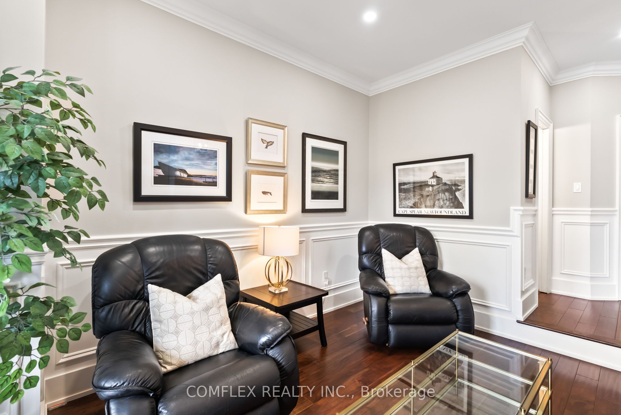 57 Hanson Crescent