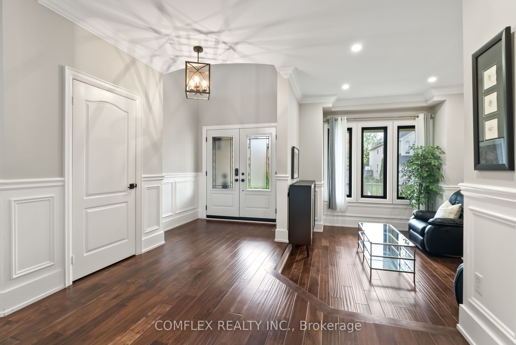 57 Hanson Crescent