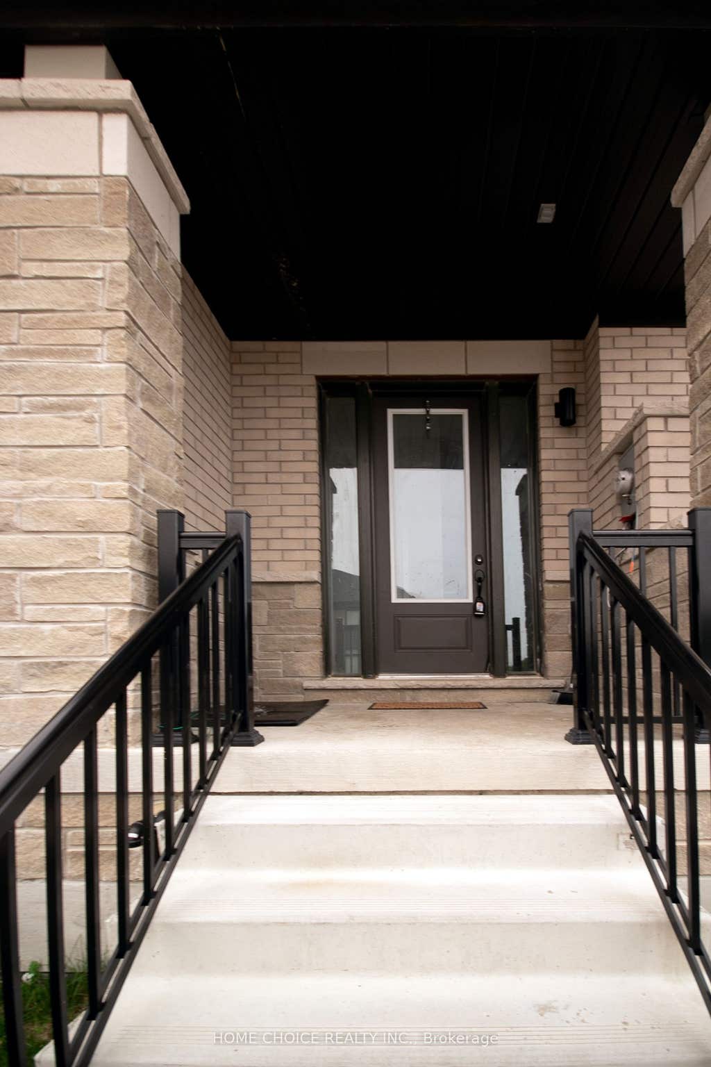 Photo of 639 Pollock Grove E, Peterborough, ON K9K 0J6 (MLS # X13653280)