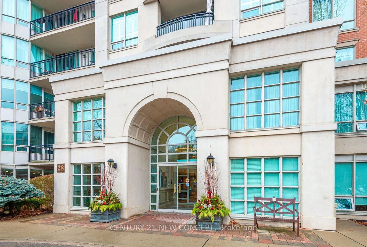 28 William Carson Crescent 320