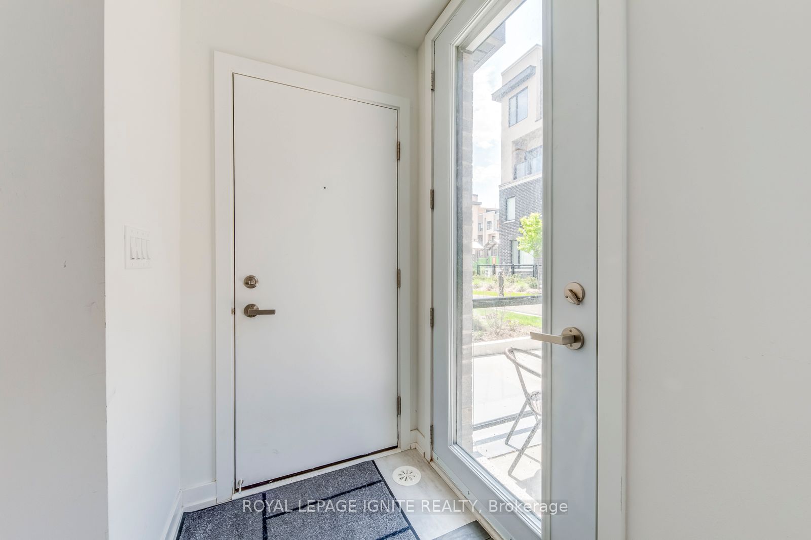 3562 Colonial Drive 6