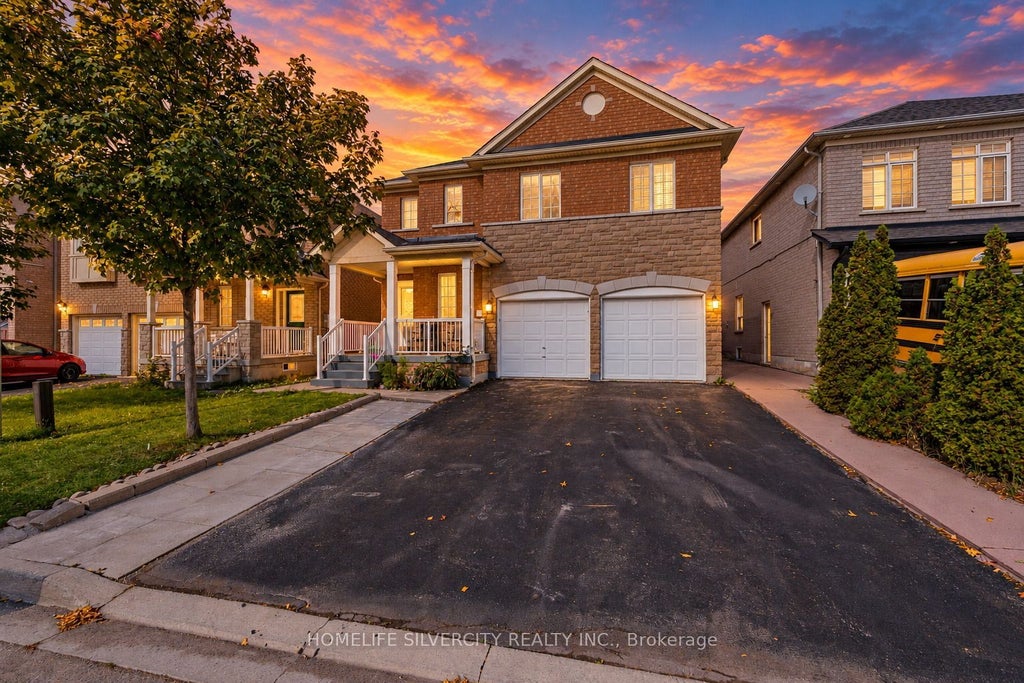 Photo of 7 Shadyridge Road, Brampton, ON L6P 1K3 (MLS # W13885944)