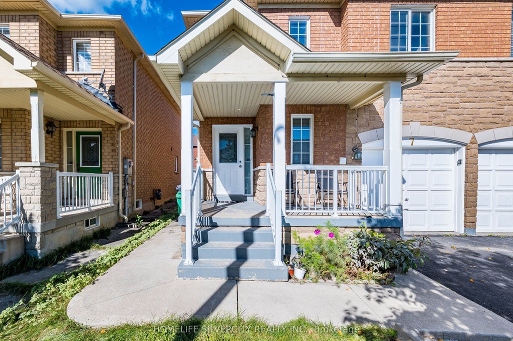 Photo of 7 Shadyridge Road, Brampton, ON L6P 1K3 (MLS # W13885944)
