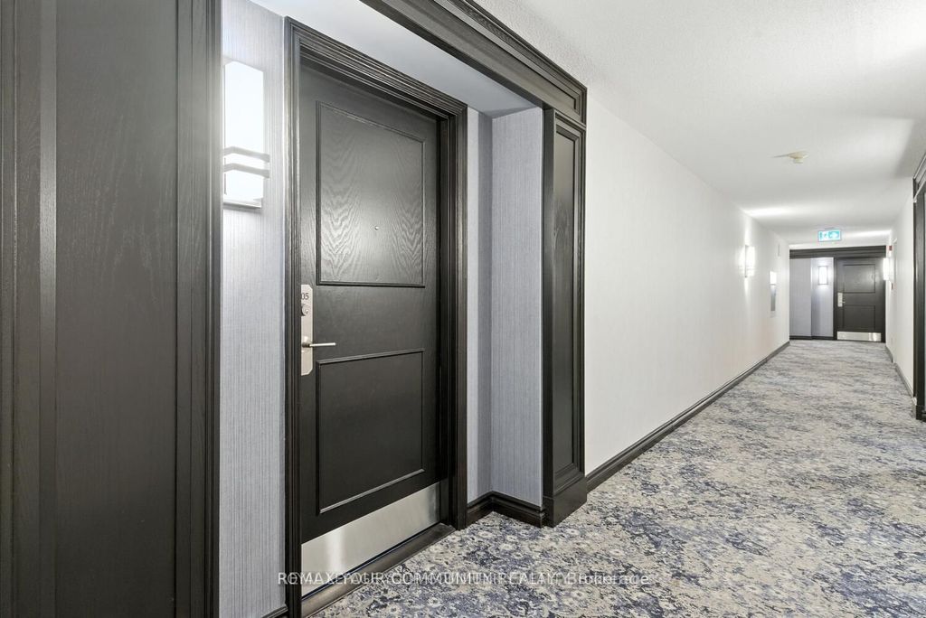 Photo of 14924 Yonge Street #305, Aurora, ON L4G 6H7 (MLS # N12829890)