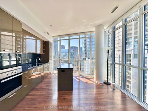 32 Davenport Road 2708 Toronto ON M5R 0B5