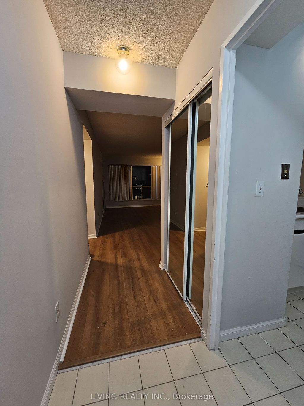 Photo of 7 Carlton Street #801, Toronto, ON M5B 2M3 (MLS # C12703766)