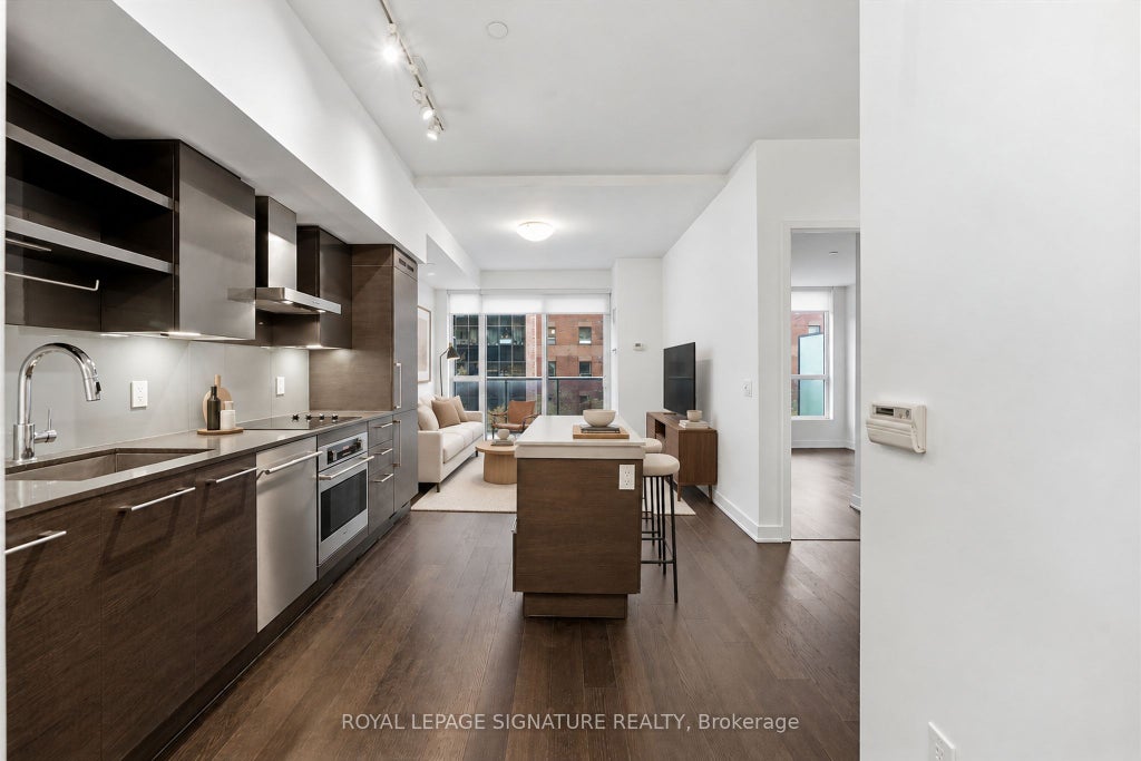 Photo of 1030 King Street W #407, Toronto, ON M6K 0B4 (MLS # C14124230)