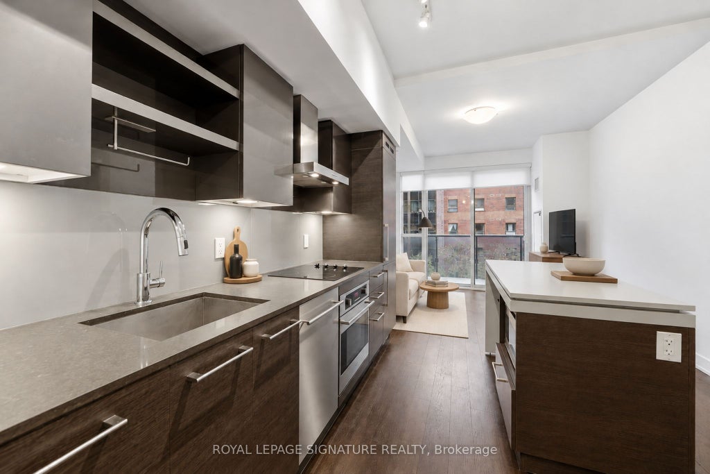 Photo of 1030 King Street W #407, Toronto, ON M6K 0B4 (MLS # C14124230)