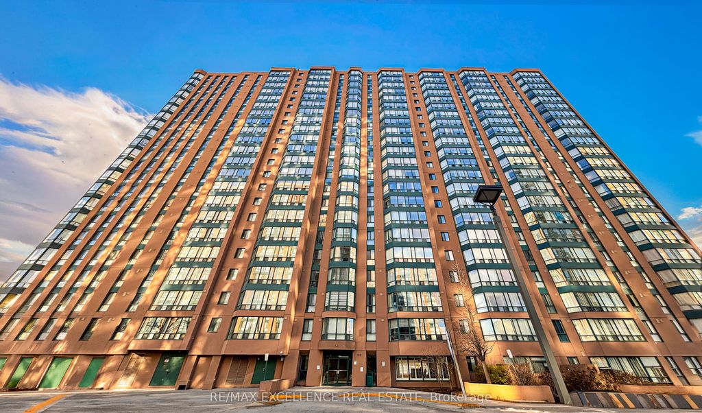 Photo of 155 Hillcrest Avenue #201, Mississauga, ON L5B 3Z2 (MLS # W12585754)