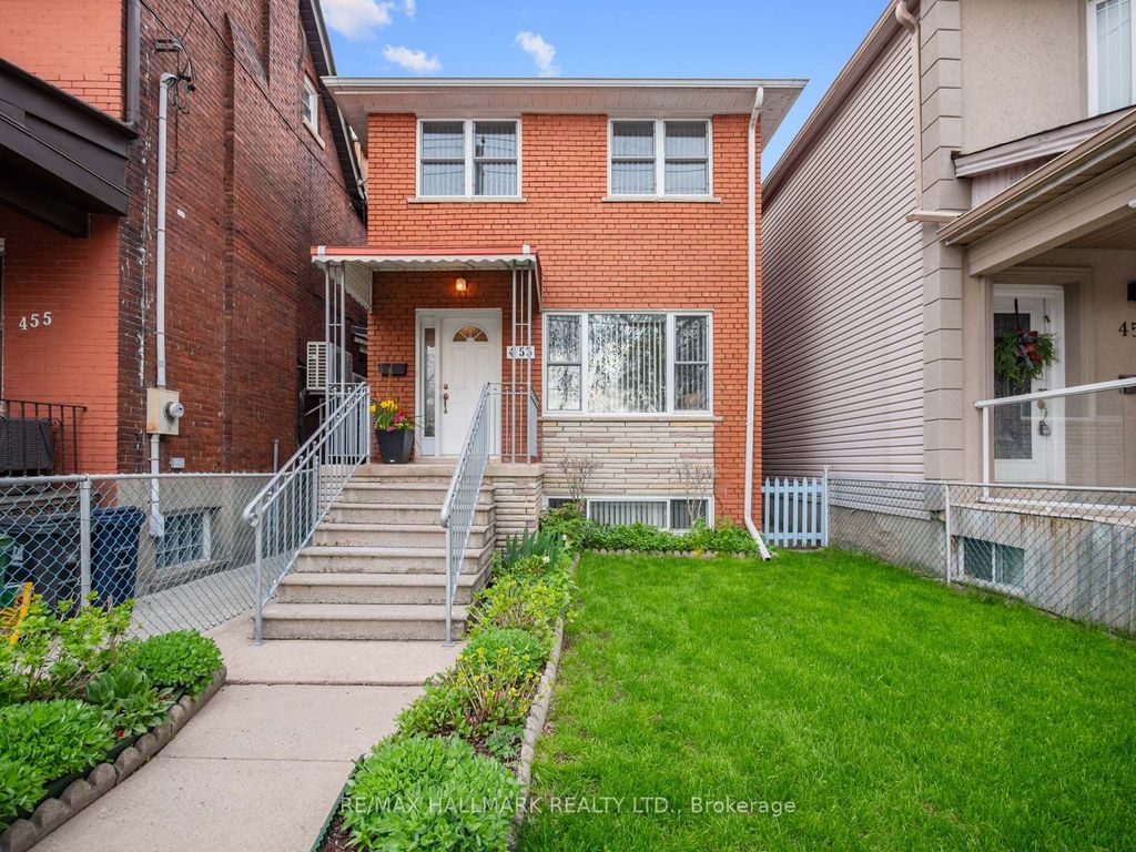 Photo of 453 Jones Avenue, Toronto, ON M4J 3G7 (MLS # E13150722)