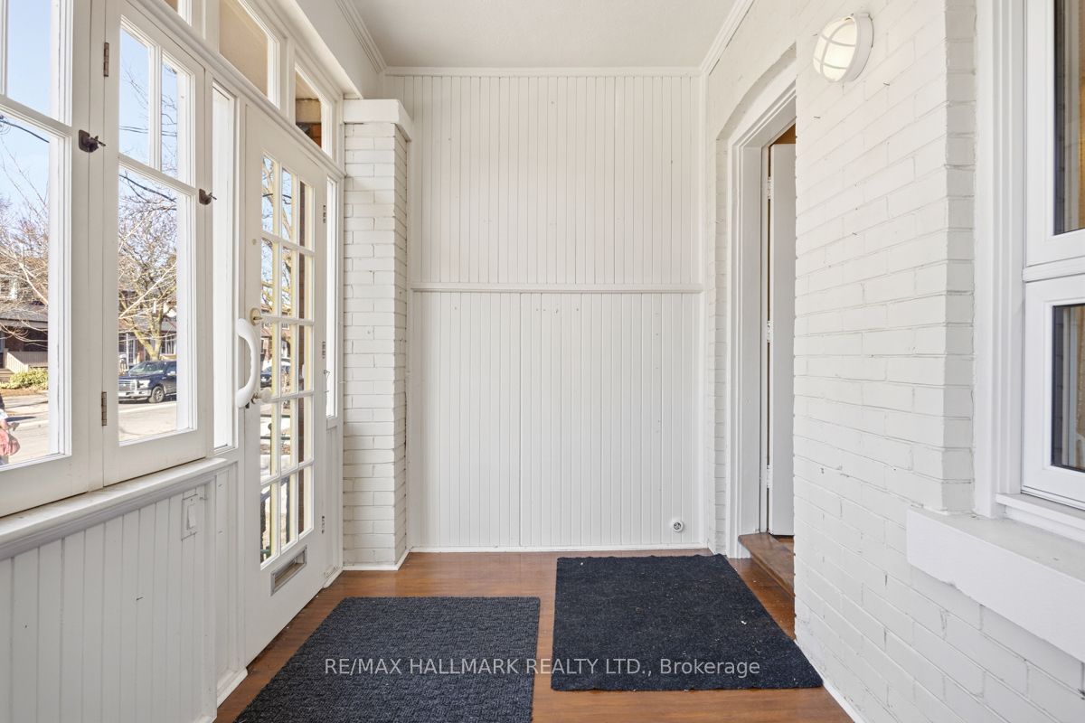 549 Milverton Boulevard