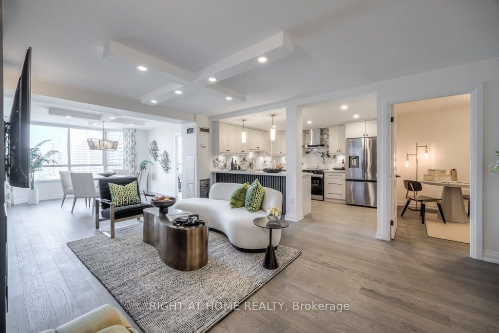 Photo of 5444 Yonge Street #1810, Toronto, ON M2N 6J4 (MLS # C13810272)