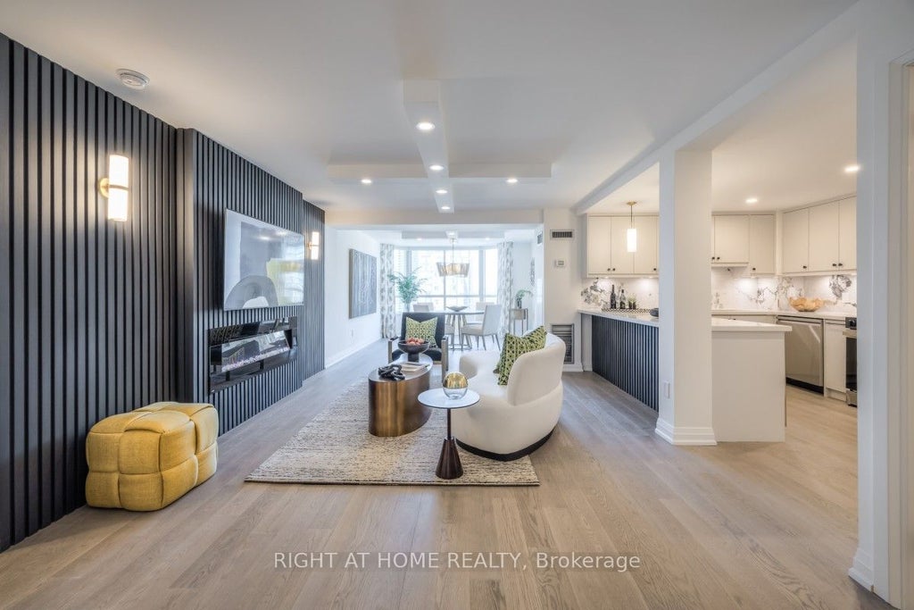 Photo of 5444 Yonge Street #1810, Toronto, ON M2N 6J4 (MLS # C13810272)