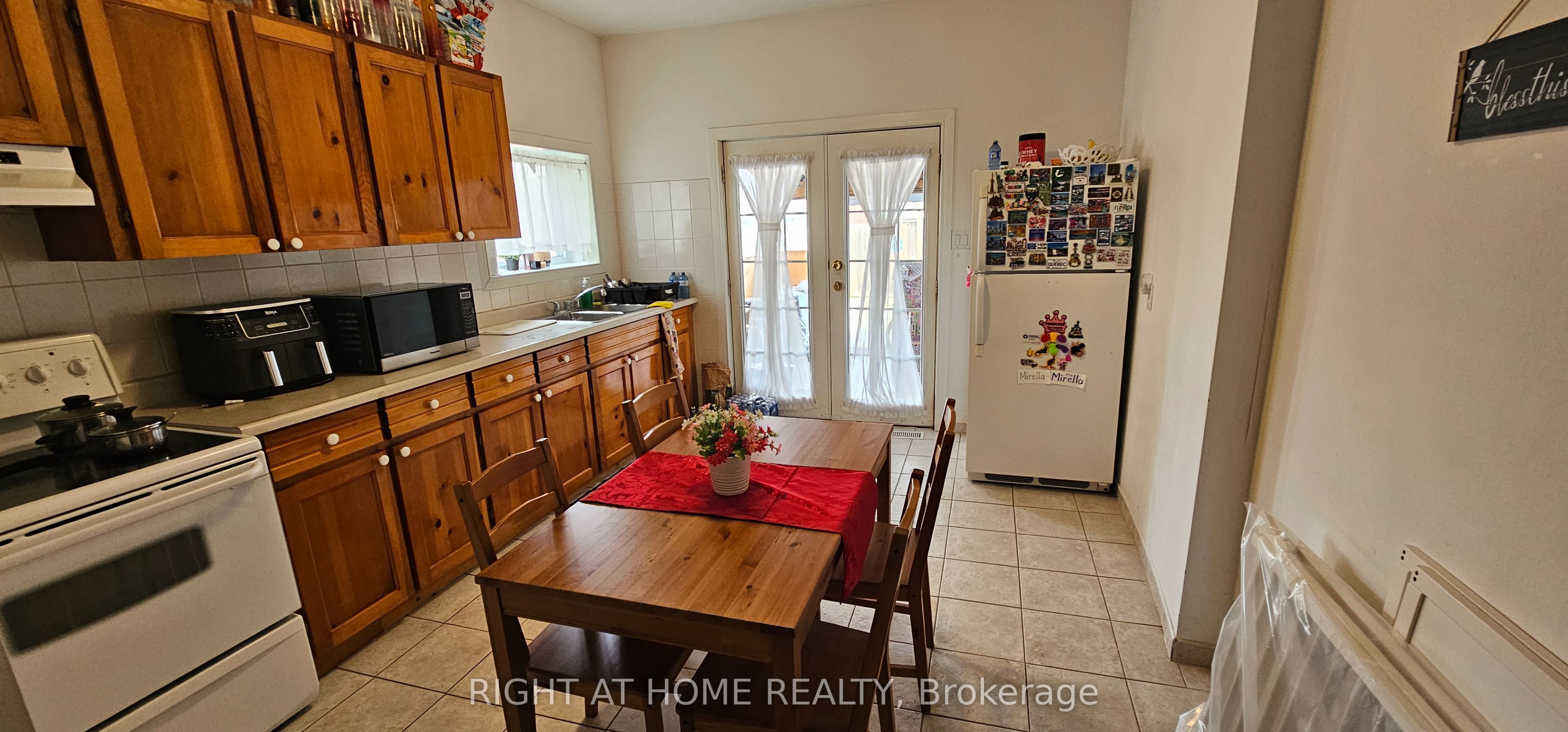 61 Margueretta Street